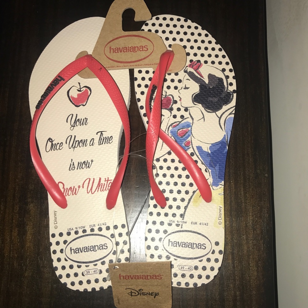 New Snow White flip flops